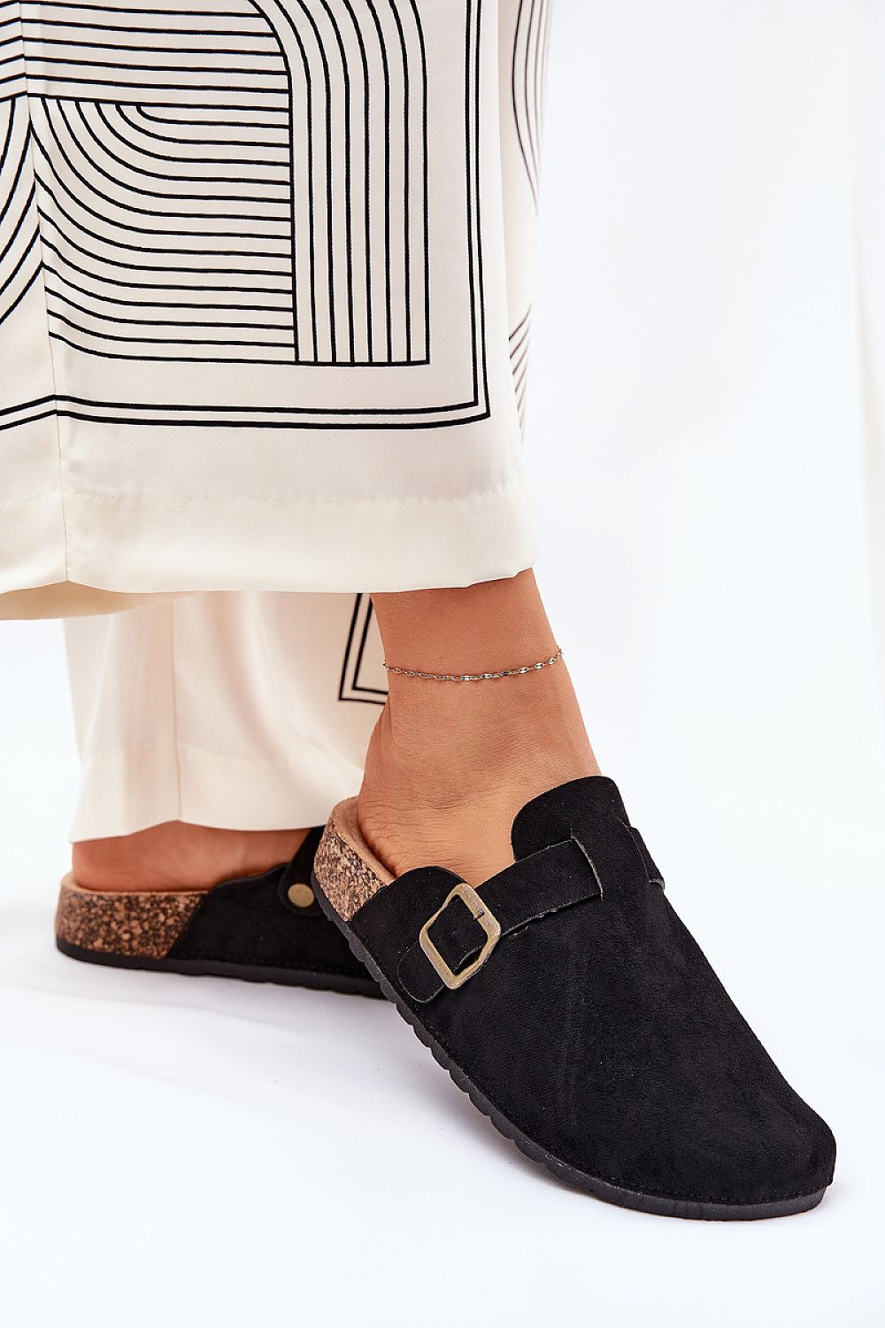 Flip-flops model 210769 Step in style