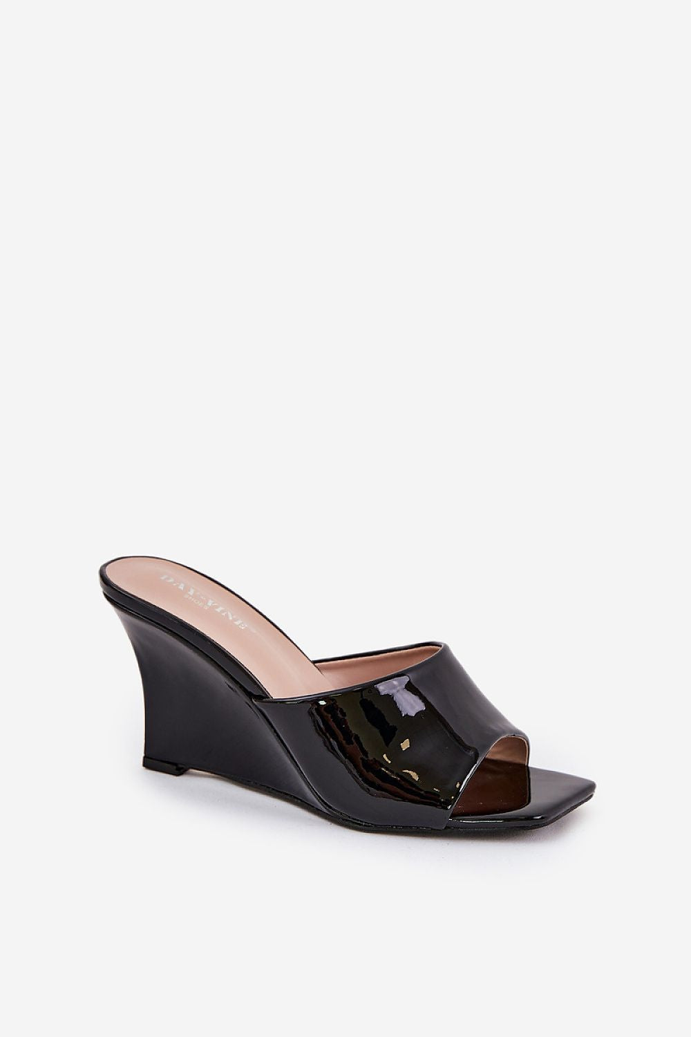 Flip-flops model 210786 Step in style