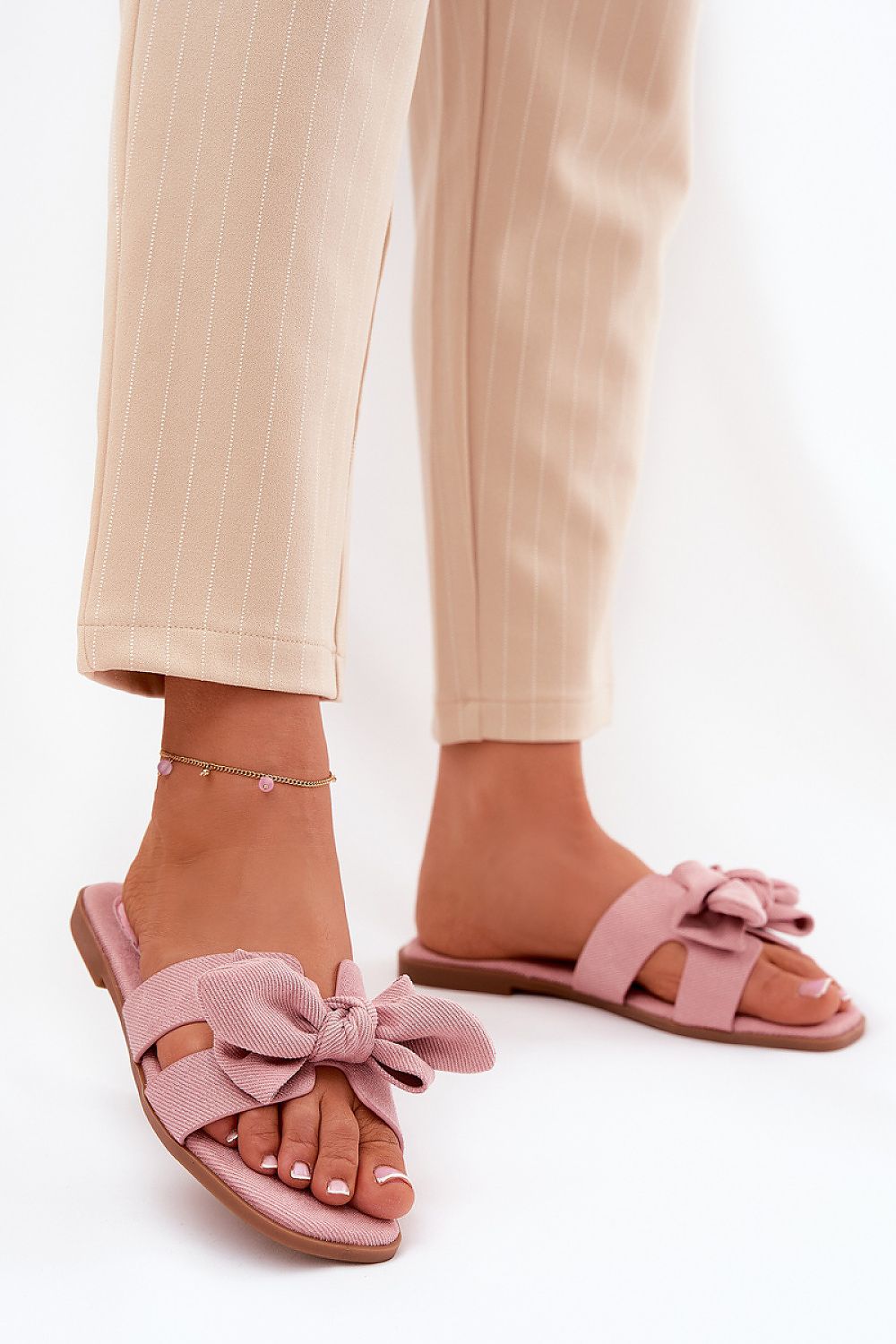 Flip-flops model 210793 Step in style