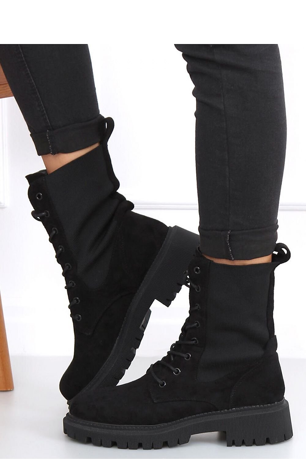 Boots Inello