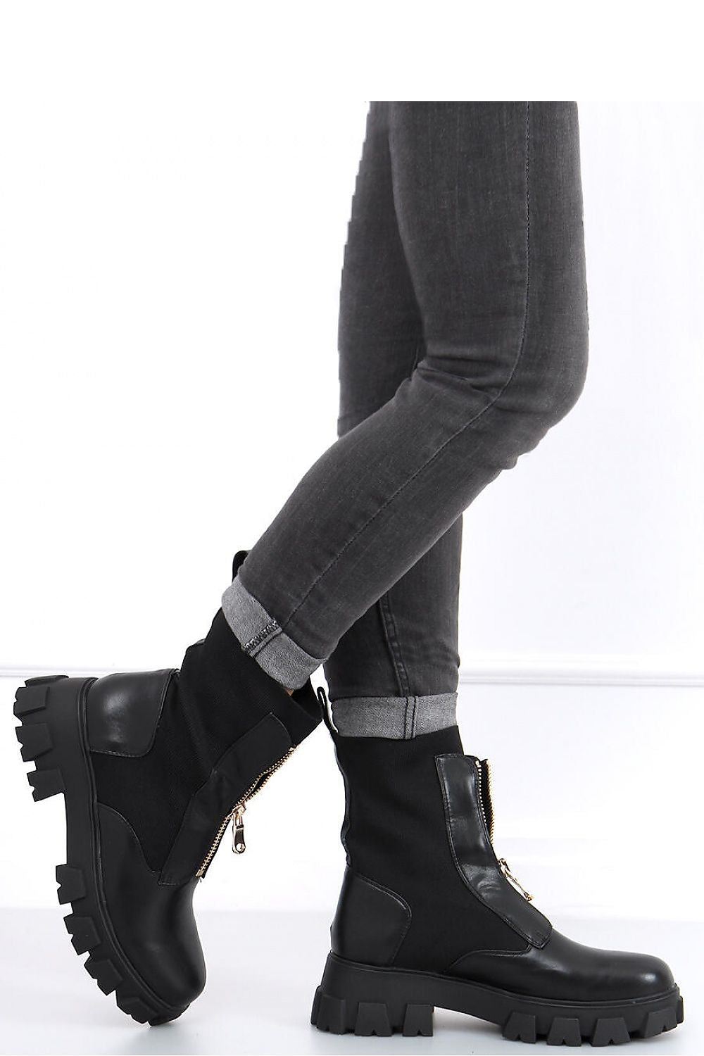 Boots Inello