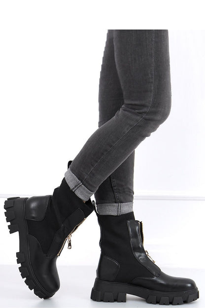Boots Inello